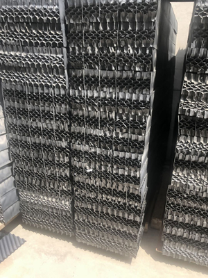 Componenti cellulari della torre di raffreddamento dell'eliminatore della deriva del PVC del favo nero