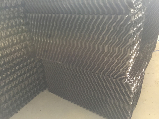 Materiale di deodorizzazione dell'azienda agricola di maiale per il riempitore bagnato di plastica della tenda di Wusen del materiale di riempimento della torre di raffreddamento
