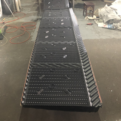 Riempitore pieno nero 810mm del PVC del pacchetto della torre di raffreddamento della torre di raffreddamento